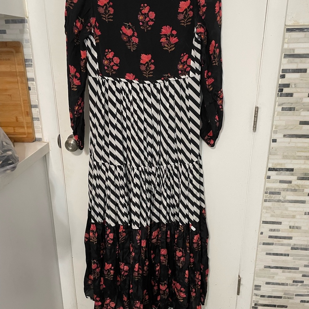 Anthropologie Nikasha Black red floral contrast Stripes Maxi Long
Sleeve dress - Picture 12 of 14